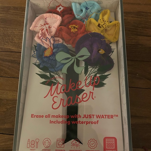 MakeUp Eraser Floral Set - Multicolor - Picture 1 of 3